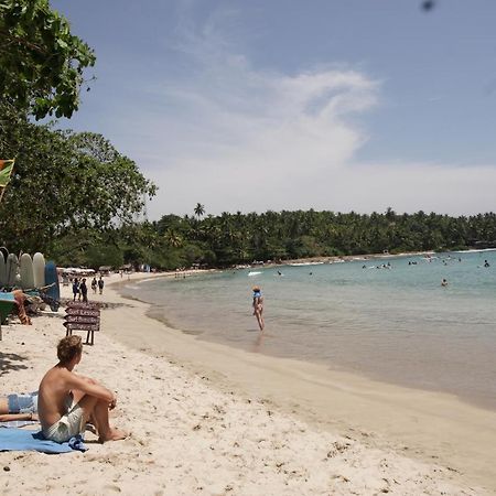 Hotel Surf Nest Hiriketiya Dikwella Esterno foto
