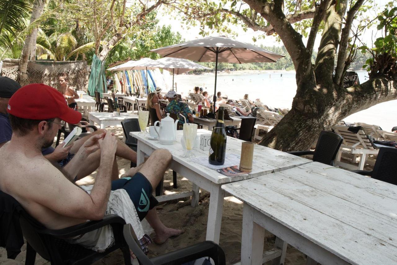 Hotel Surf Nest Hiriketiya Dikwella Esterno foto