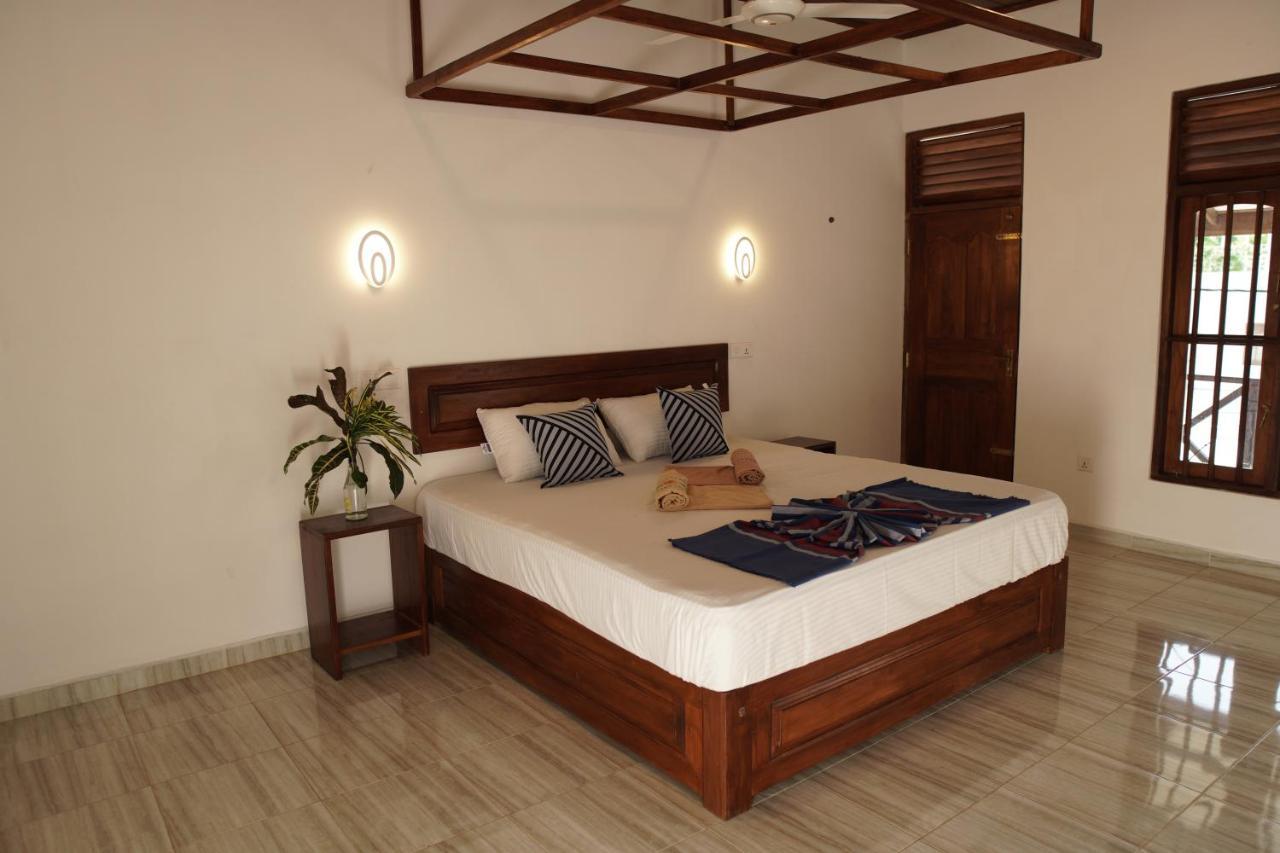 Hotel Surf Nest Hiriketiya Dikwella Esterno foto