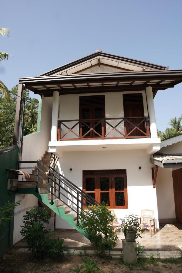 Hotel Surf Nest Hiriketiya Dikwella Esterno foto