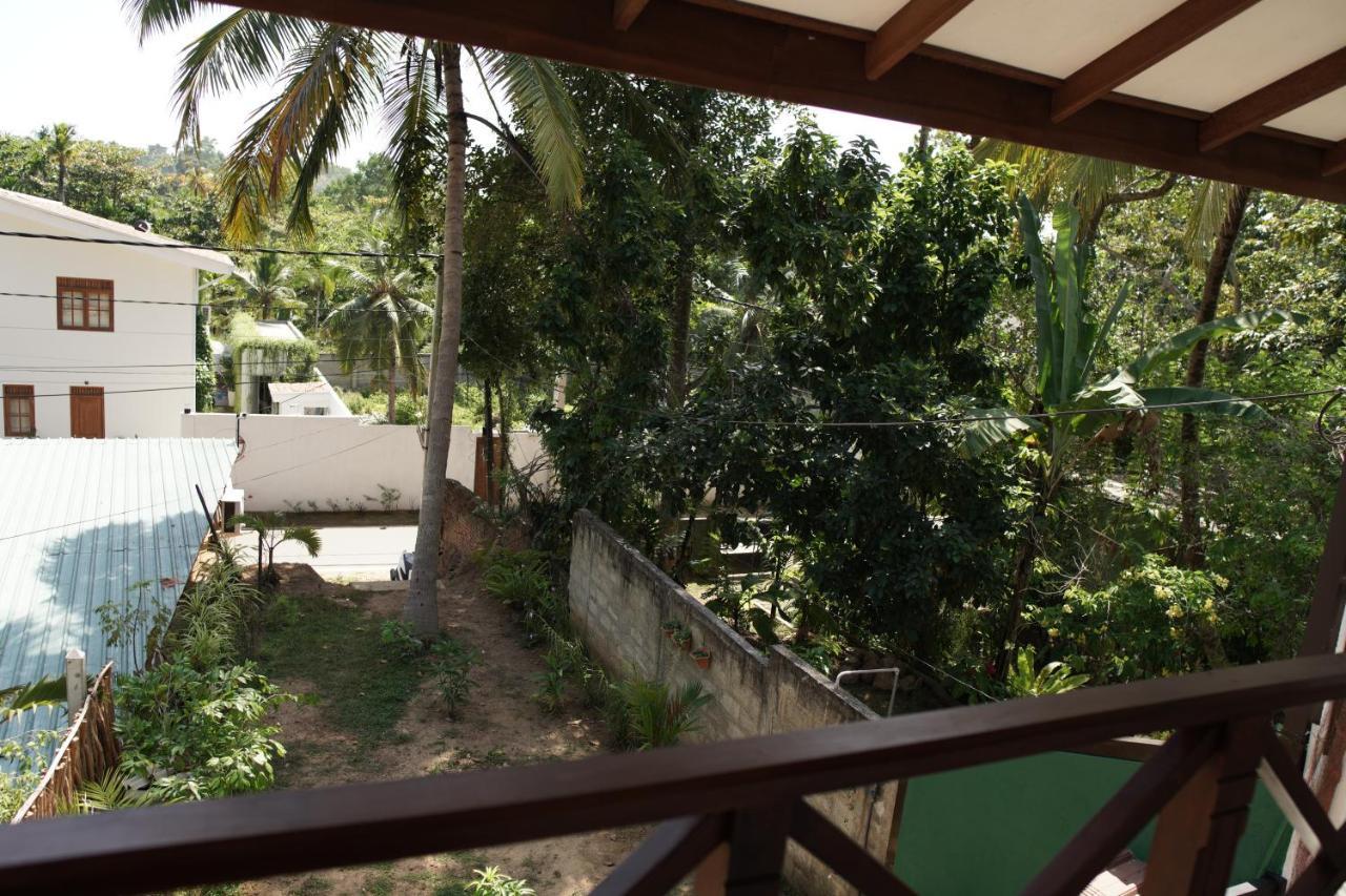 Hotel Surf Nest Hiriketiya Dikwella Esterno foto