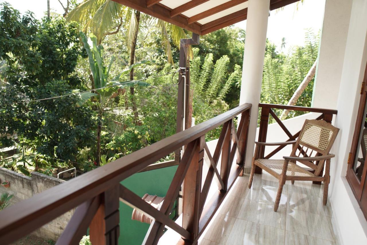 Hotel Surf Nest Hiriketiya Dikwella Esterno foto