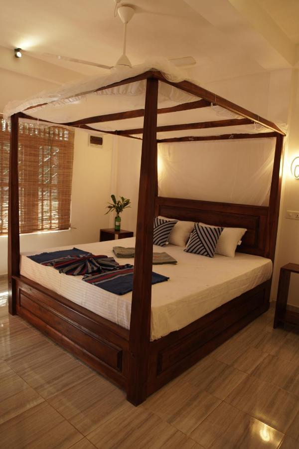 Hotel Surf Nest Hiriketiya Dikwella Esterno foto