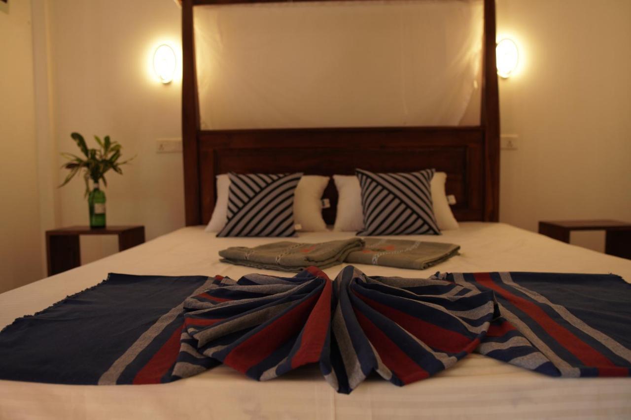 Hotel Surf Nest Hiriketiya Dikwella Esterno foto