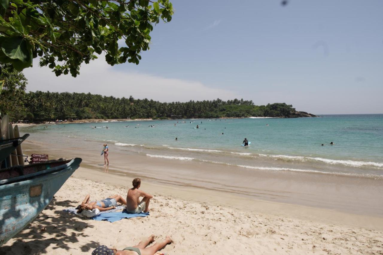 Hotel Surf Nest Hiriketiya Dikwella Esterno foto