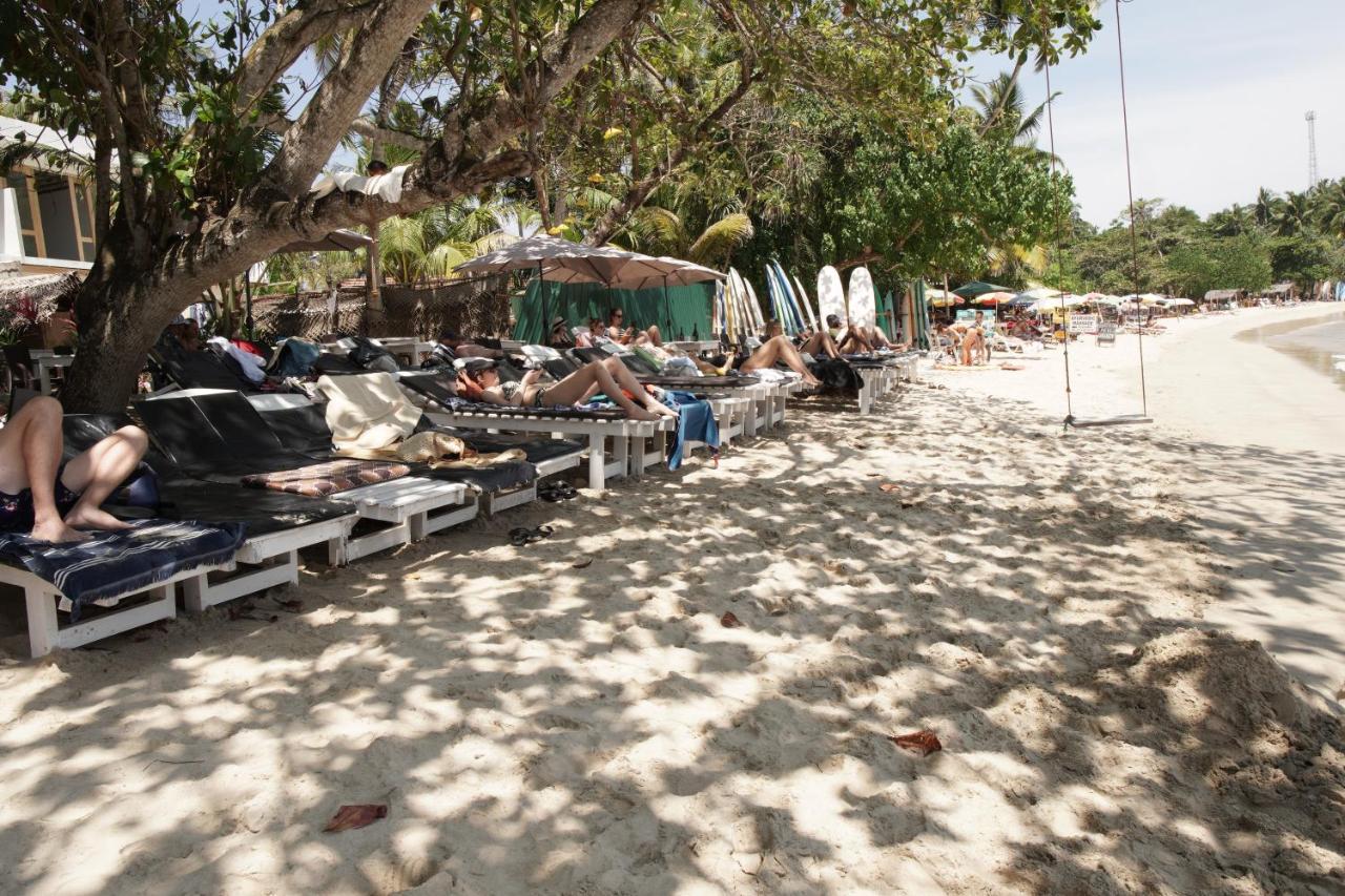 Hotel Surf Nest Hiriketiya Dikwella Esterno foto